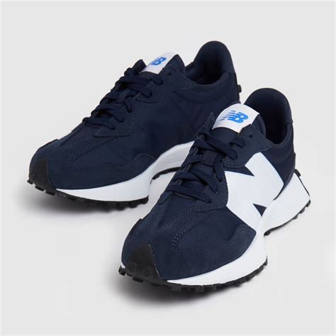 navy womens trainers